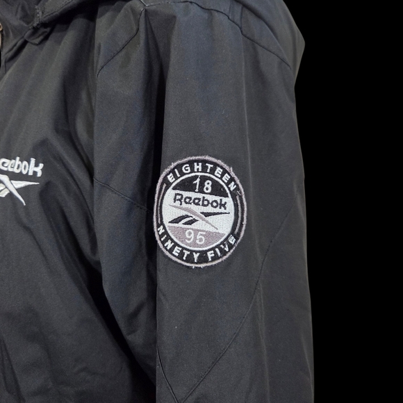 Reebok Womans Black Ski Jacket Size Med - Picture 5 of 9